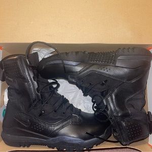 Nike SFB Field 2 8” GTX  (Men’s 7.5, Women’s 9)